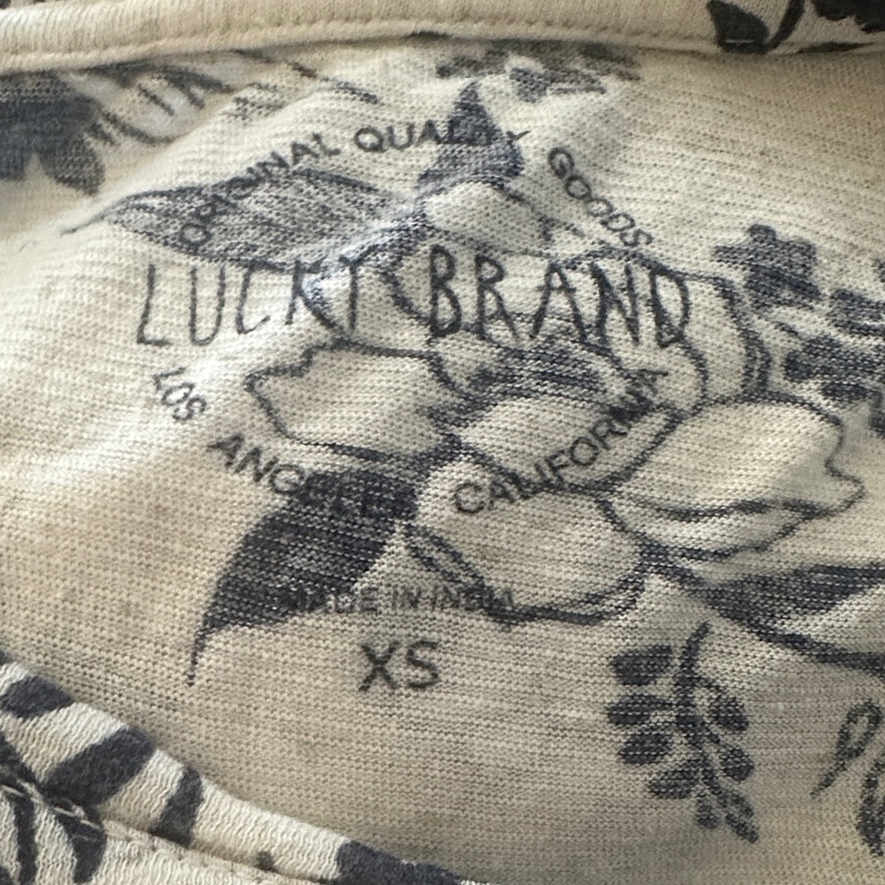 Lucky Brand two tone floral tee xs - Picture 4 of 6